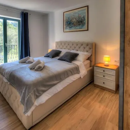 Vlamar - New Luxury House