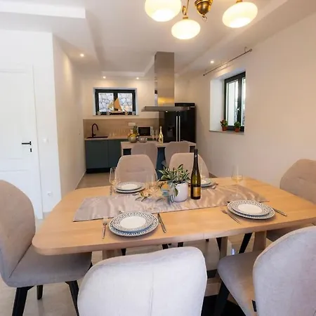 Villa Vlamar - New Luxury House *