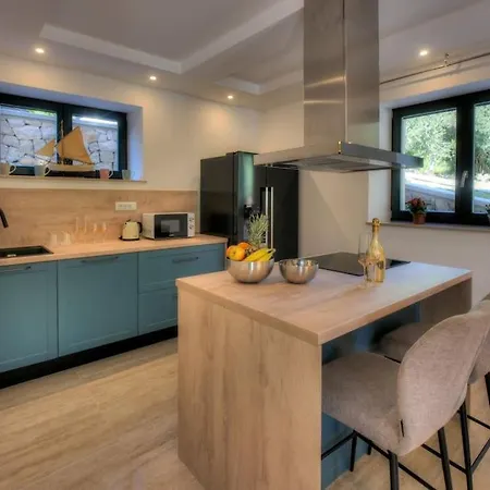 Villa Vlamar - New Luxury House