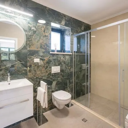 Vlamar - New Luxury House * Goveđari