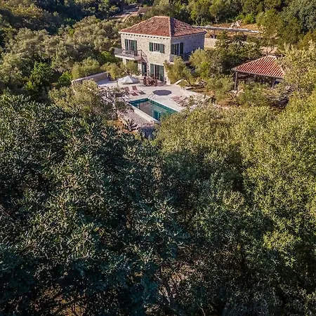 Villa Vlamar - New Luxury House